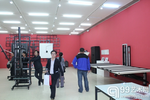 点击图片查看下一页 “风和乐制造”展览现场