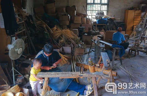 浙江彰吴农村的竹编作坊 邱志杰︱图片提供