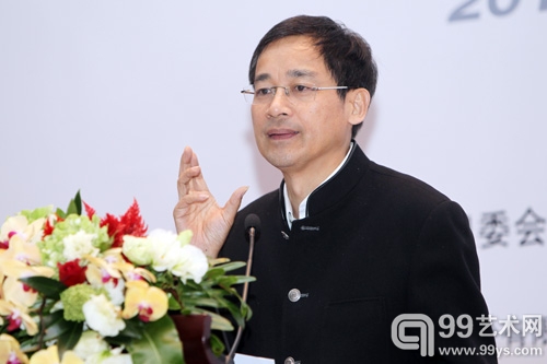上海世界华人收藏家大会组委会执行副主任祝君波