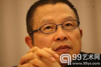罗中立