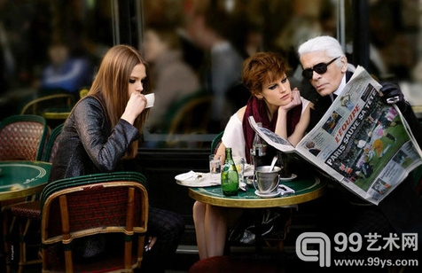 老佛爷Karl Lagerfeld的平凡生活