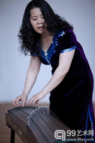 Xu Fengxia by Harald Morsch