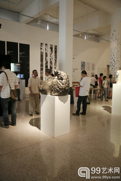 清华美院2012届本科生毕业作品展现场