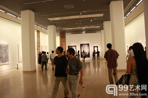 “在当代——2012首届中国油画双年展”现场