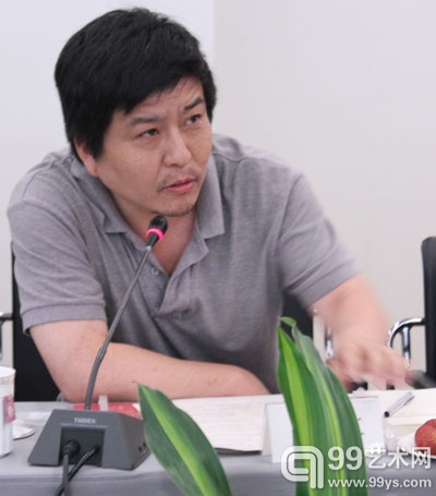 点击图片查看下一页 批评家策展人朱其