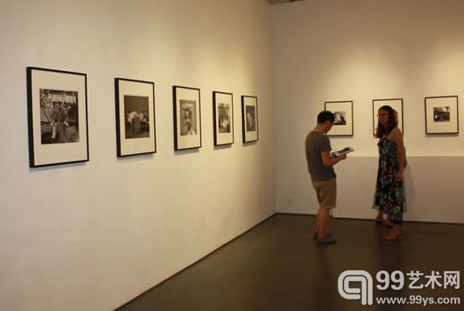 日本知名摄影师须田一政首次中国个展登陆亦安画廊现场图片4