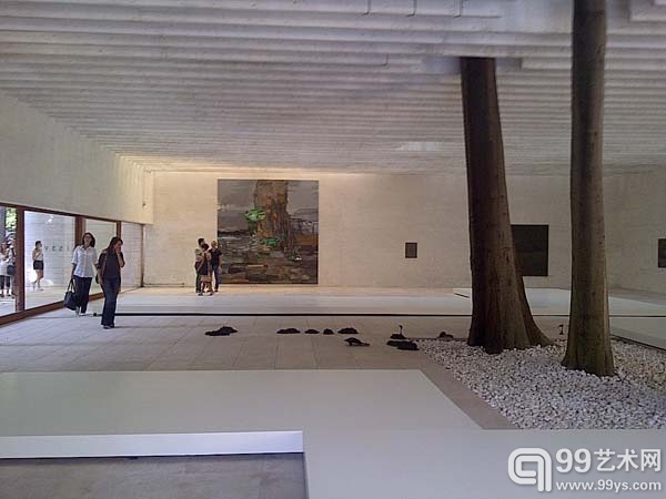 2011年威尼斯双年展上，使用北欧馆的瑞典展馆现场