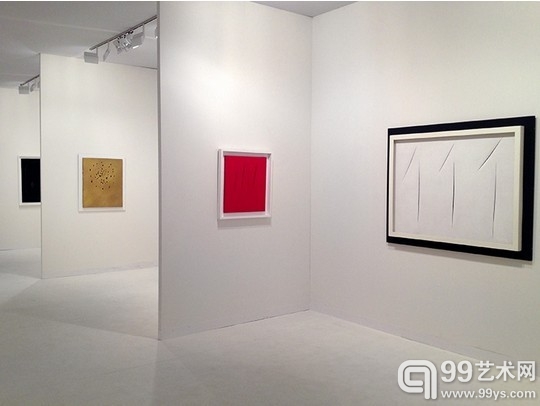 2012巴塞尔迈阿密海滩艺博会上，托尔纳博尼艺廊（Tornabuoni Art Gallery）展位