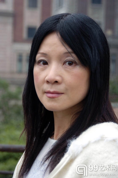 艺术家肖小兰
