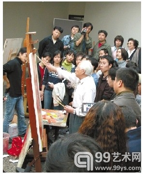 2004年，赵无极在中国美院讲学