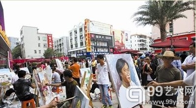 画家们走上街头为市民们作画