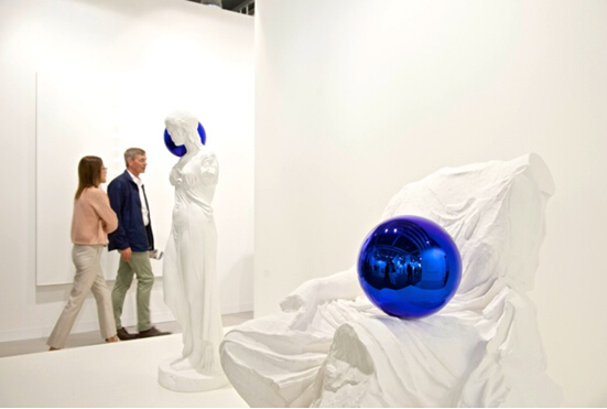 Almine Rech画廊展位现场图片