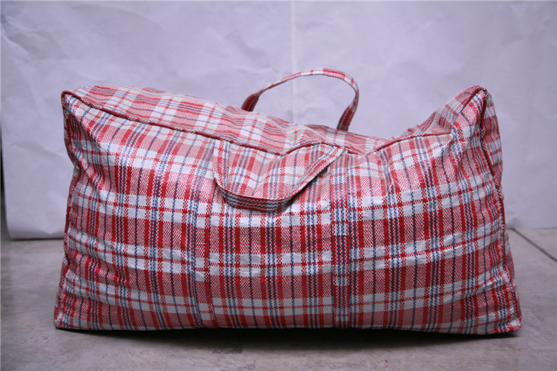Red Square Farmer`s Bag, 75x48x40cm,bronze,2008jpg