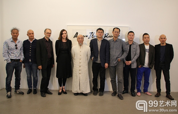 外滩美术馆“以退为进”展览
