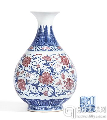 清乾隆 青花釉里红缠枝莲纹玉壶春瓶 成交价（含佣金）：69万