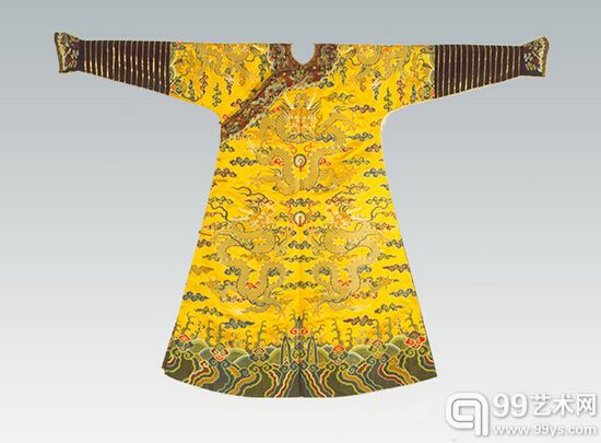 清明黄五彩五龙妆花缎吉服袍