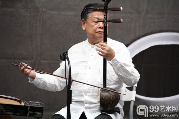 开幕式现场音乐表演