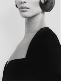 ​Herb Ritts 克里斯蒂·特灵顿，范思哲 3，米兰，1991​​