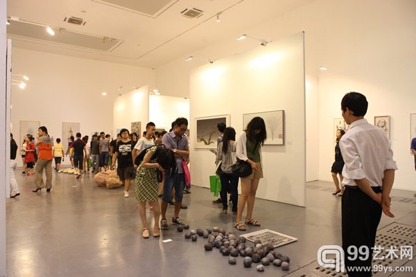 2013年青年艺术100 - 韩国艺术家展览现场
