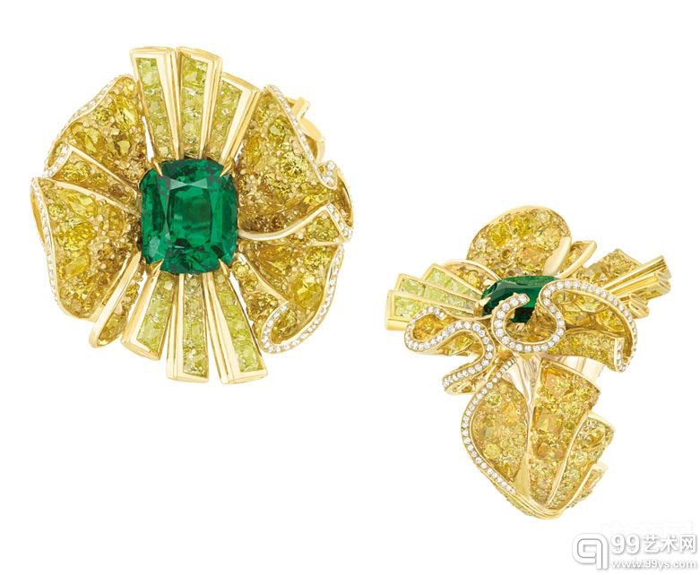 Dior顶级珠宝Archi Dior系列Envol Drape Eeraude系列祖母绿、黄钻戒指