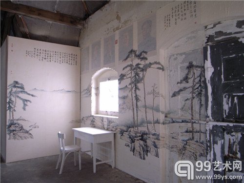＂北窗高卧图＂装置，水墨、宣纸、印刷品、书桌椅子等，德累斯顿国际艺术节