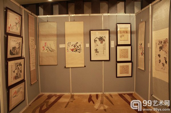 北京保利第27期书画精品拍卖会预展现场