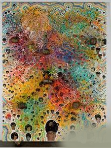 对冲基金经理亚当•森德在迈阿密的住宅中展出了克里斯•奥菲利的“Afrodizzia”,之前他在2011年刚将这处房产挂牌出售。