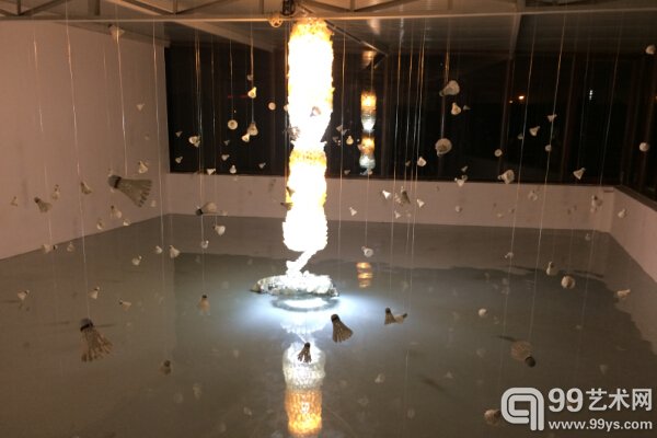 展览现场 羽毛球装置