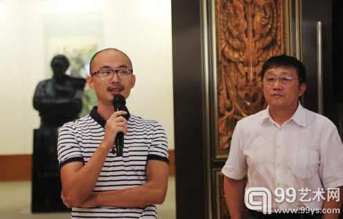 策展人、收藏家子安