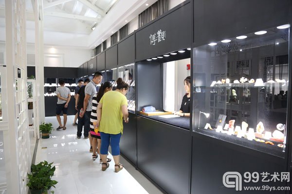 第八期“玲珑美玉”预展