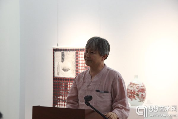 韩国工艺家协会理事长李光珍致辞