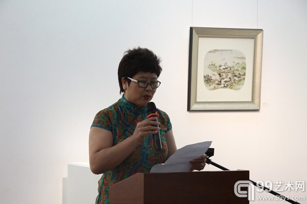 北京工艺美术学会常务副会长兼秘书长孙玉珍致辞
