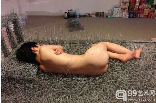 裸睡