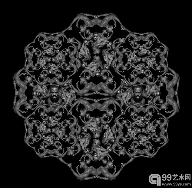艺术家借助黑白照巧思展现人体艺术