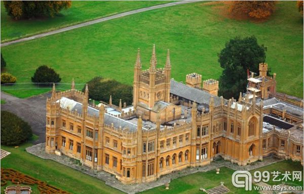 早期入手的巨型庄园“Toddington Manor”