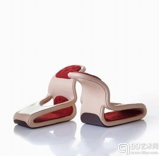 沙发样的鞋