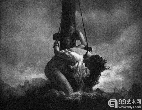 “波吉亚的标记”(Mark of the Borgia)描绘出一个不屈从家族势力的不幸女子的命运。