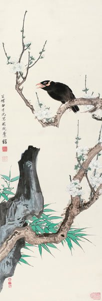 田世光 梨花鹩哥纸本立轴?102 × 34 cm?