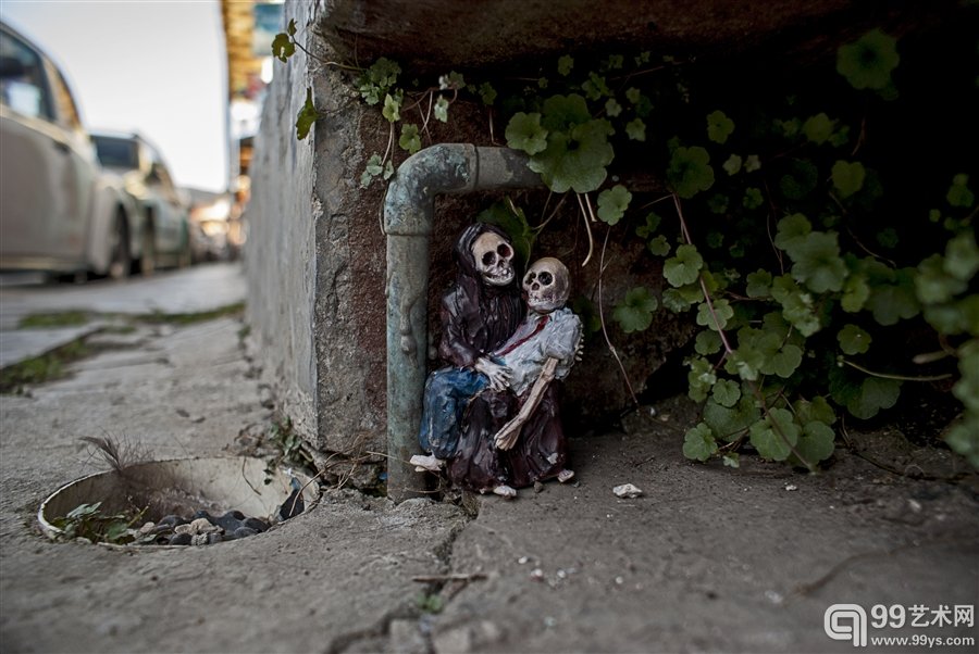 艺术家Isaac Cordal 迷你水泥人物雕塑