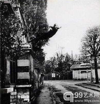《坠入虚空》 1960年