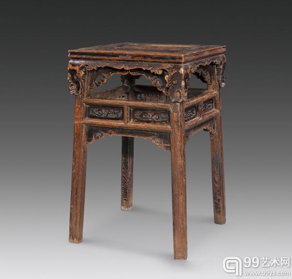 明 榆木卷草花卉纹展腿香几53.5 × 53.5 × 88 cm