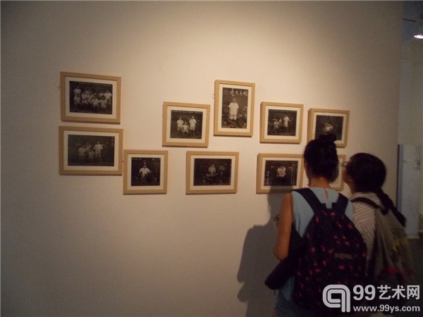 展览现场3-曹小东作品