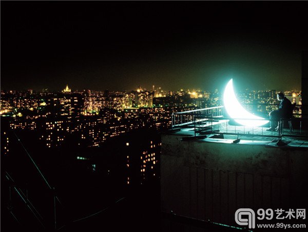 Private moon_Moscow_2003—Leonid Tishkov （里昂尼德·提什科夫）