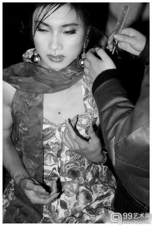 芬-马六明, 1993, C-print, 50.8x60.9