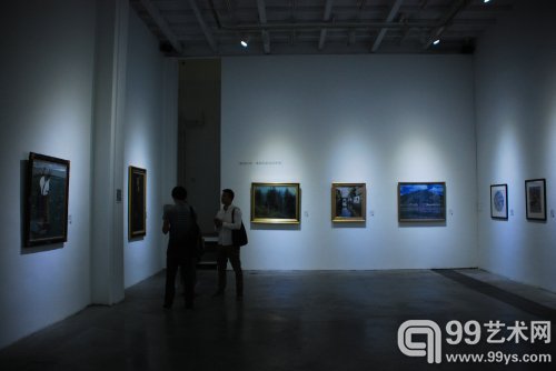 分现当代艺术品及名家书画精品线下展览现场