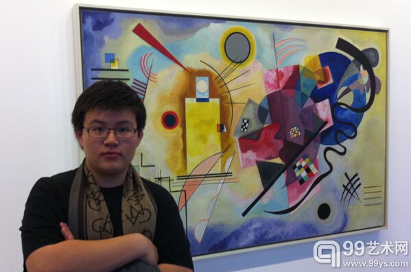 年仅23岁的史健受到家人的鼓舞开始了收藏。