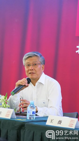 新闻发布会现场
