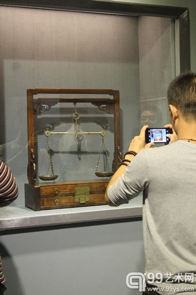 “7间房”明式家具大展之收藏间