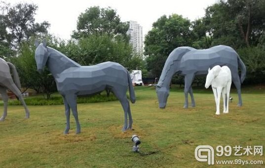 韩国艺术家朴善基(SeonGhiBahk)作品《远大前程》
