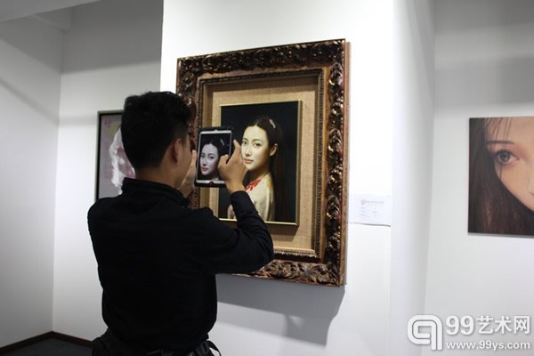 南京国际美术展预展现场